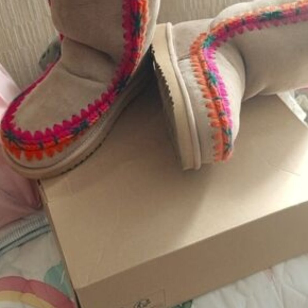 MOU BOOTS